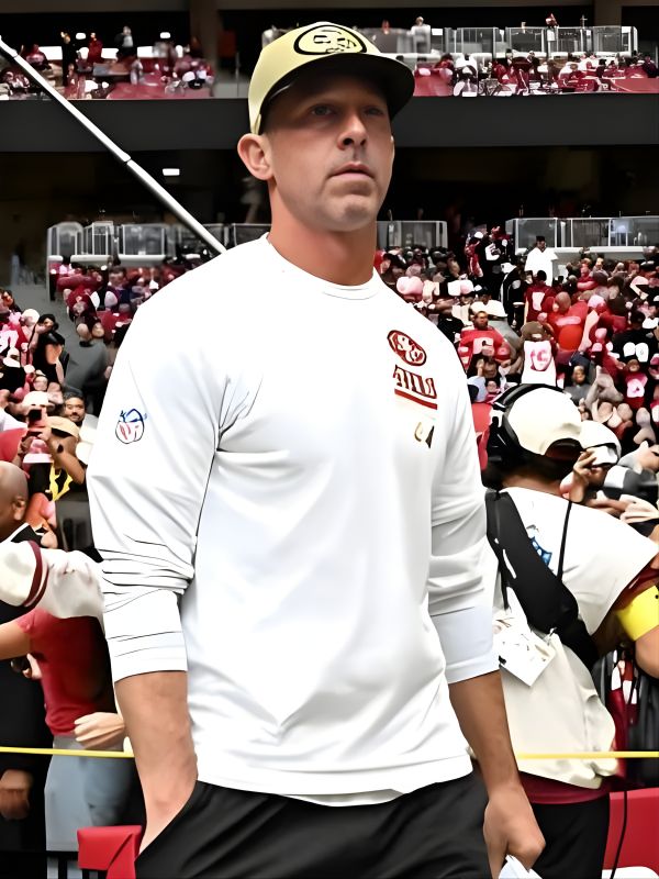 Kyle Shanahan Sweatshirt Spotlight 49ers Salute to Service Sideline Pullover